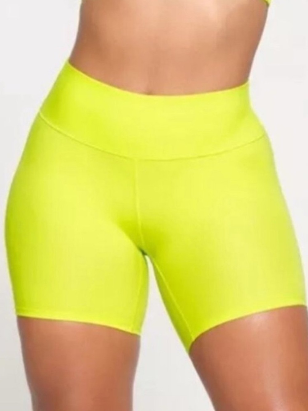 SKIMS Fits Everybody High Waist Shorts in Daffodil